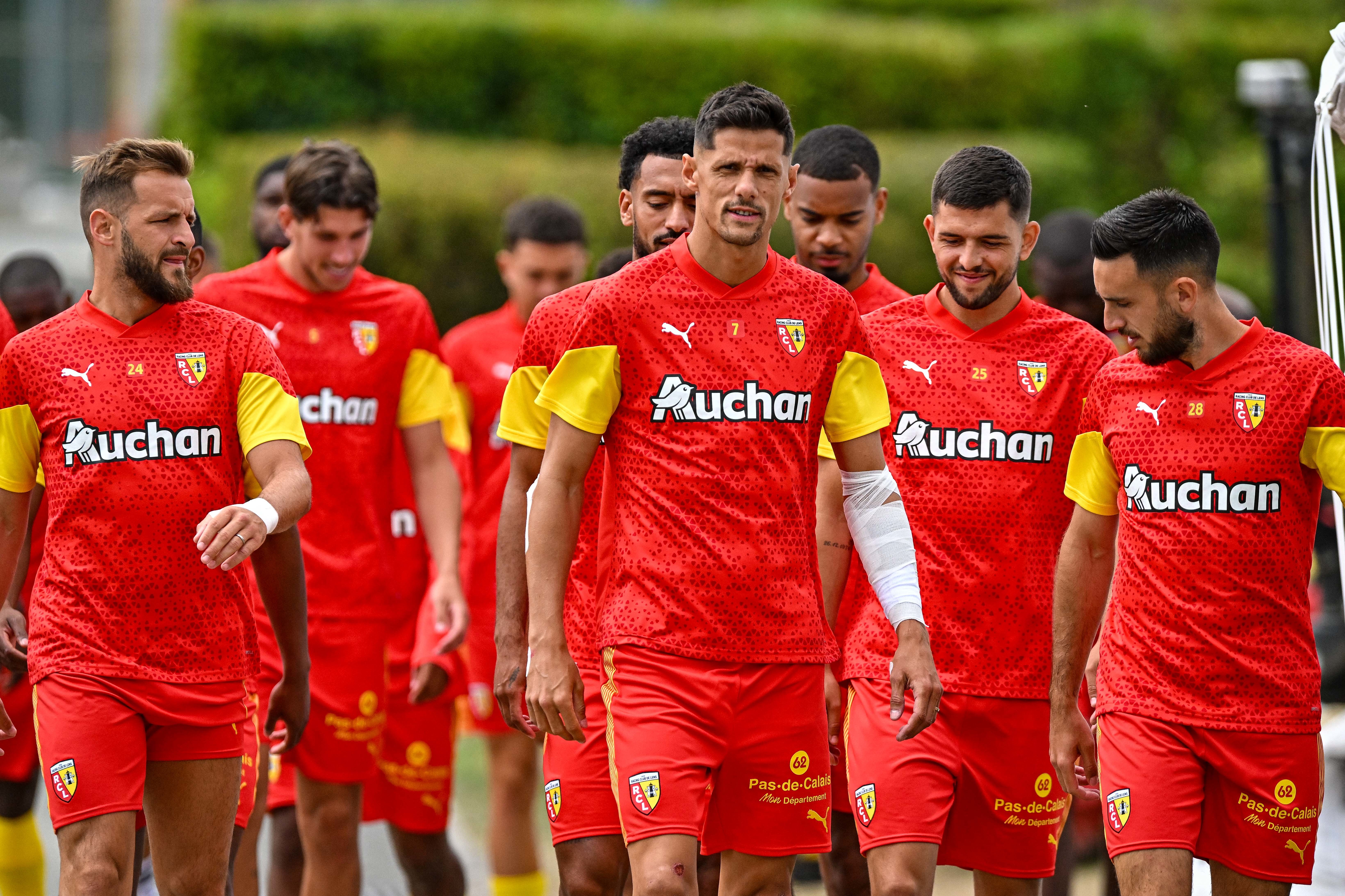 Mercato Brest : Les Brestois suivent un défenseur Lensois