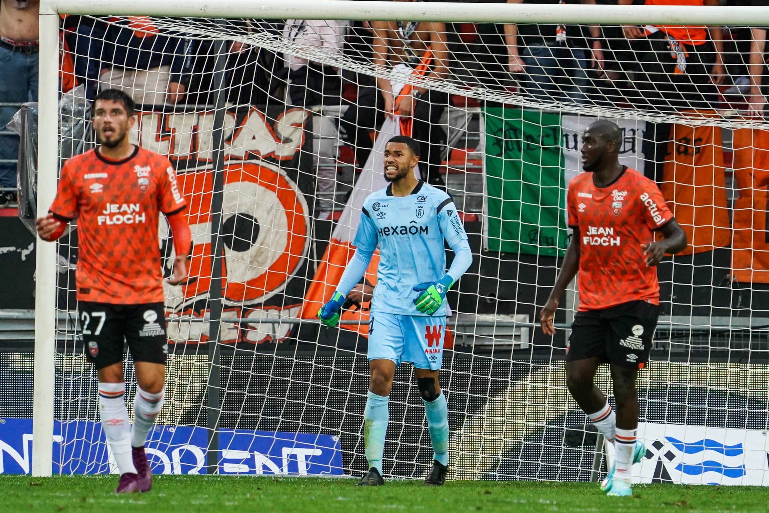Mercato Lorient : un attaquant file en Espagne