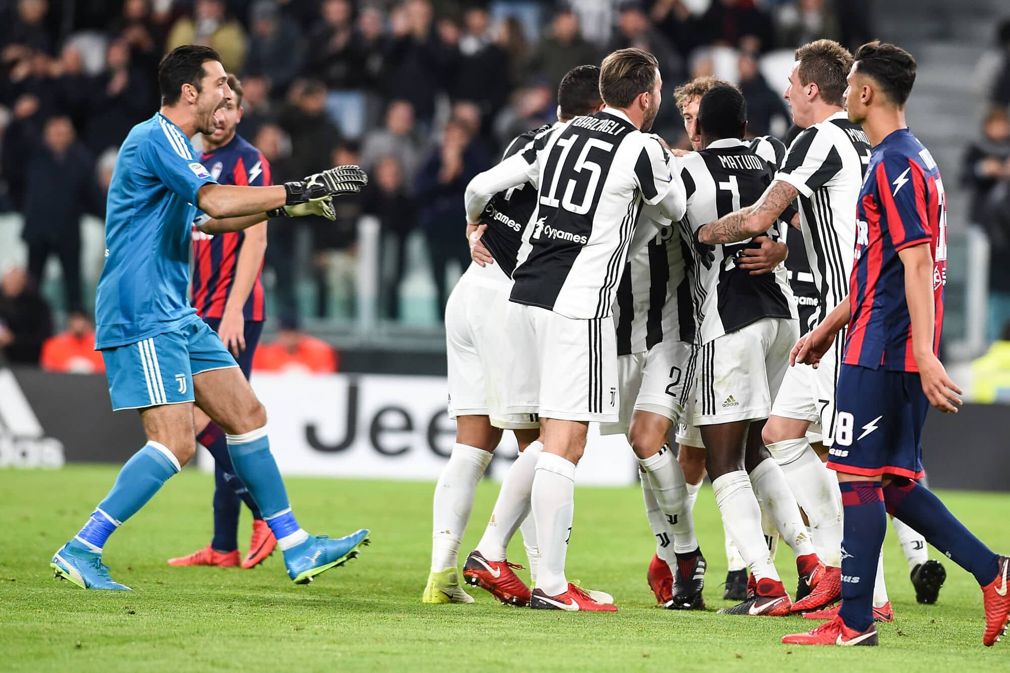 Football : une légende va prendre sa retraite !