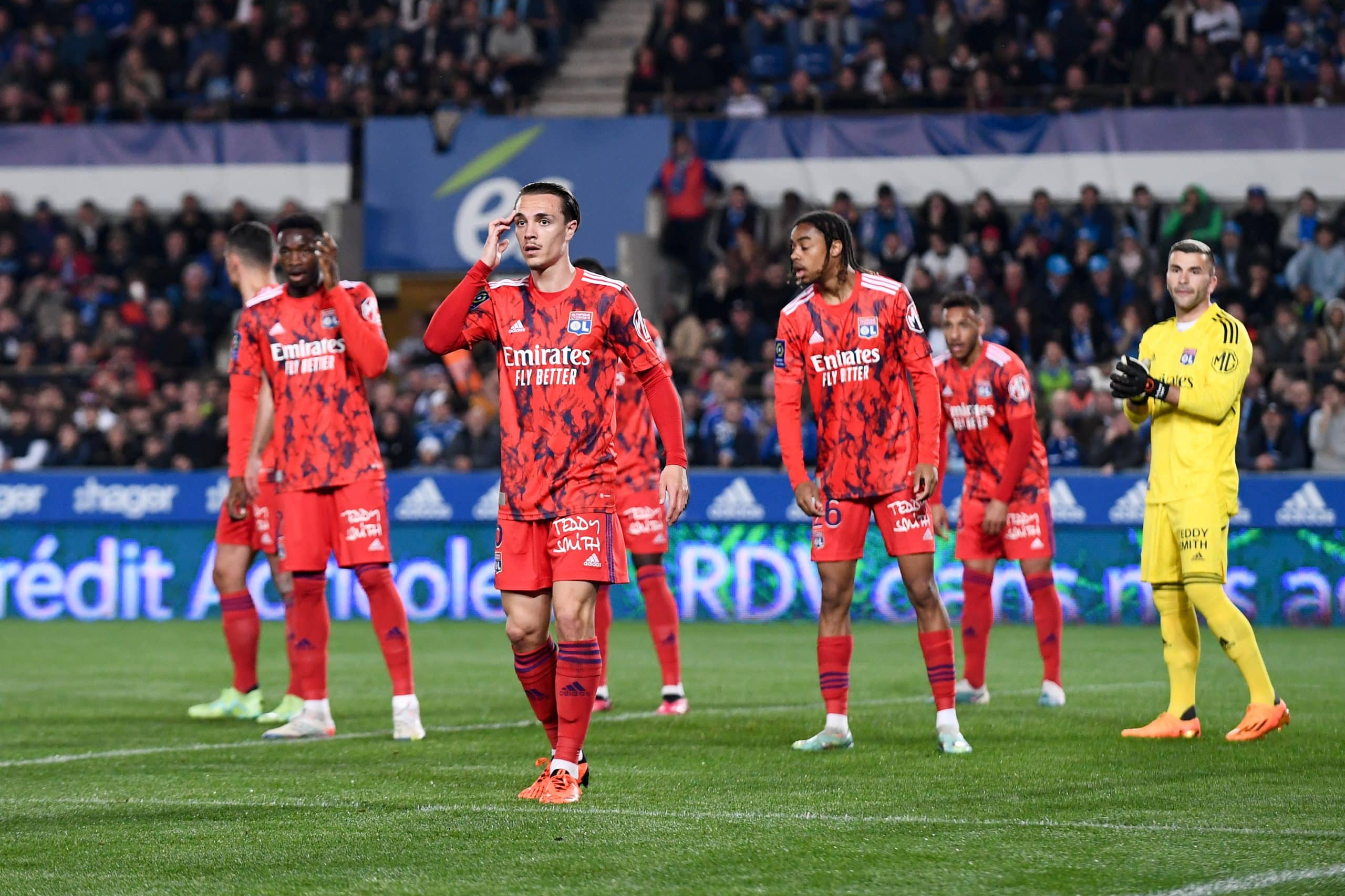 Mercato Manchester City : Pep Guardiola cherche le remplaçant de Mahrez