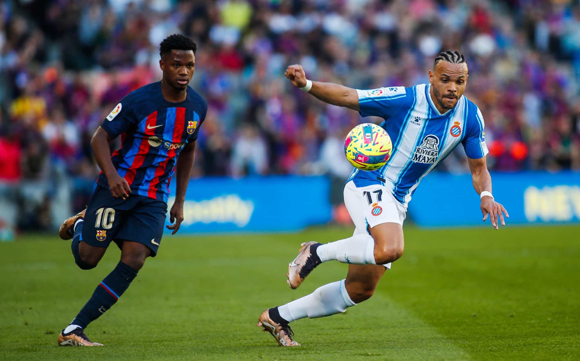 Mercato LOSC : le remplaçant de Jonathan David arrive de Barcelone