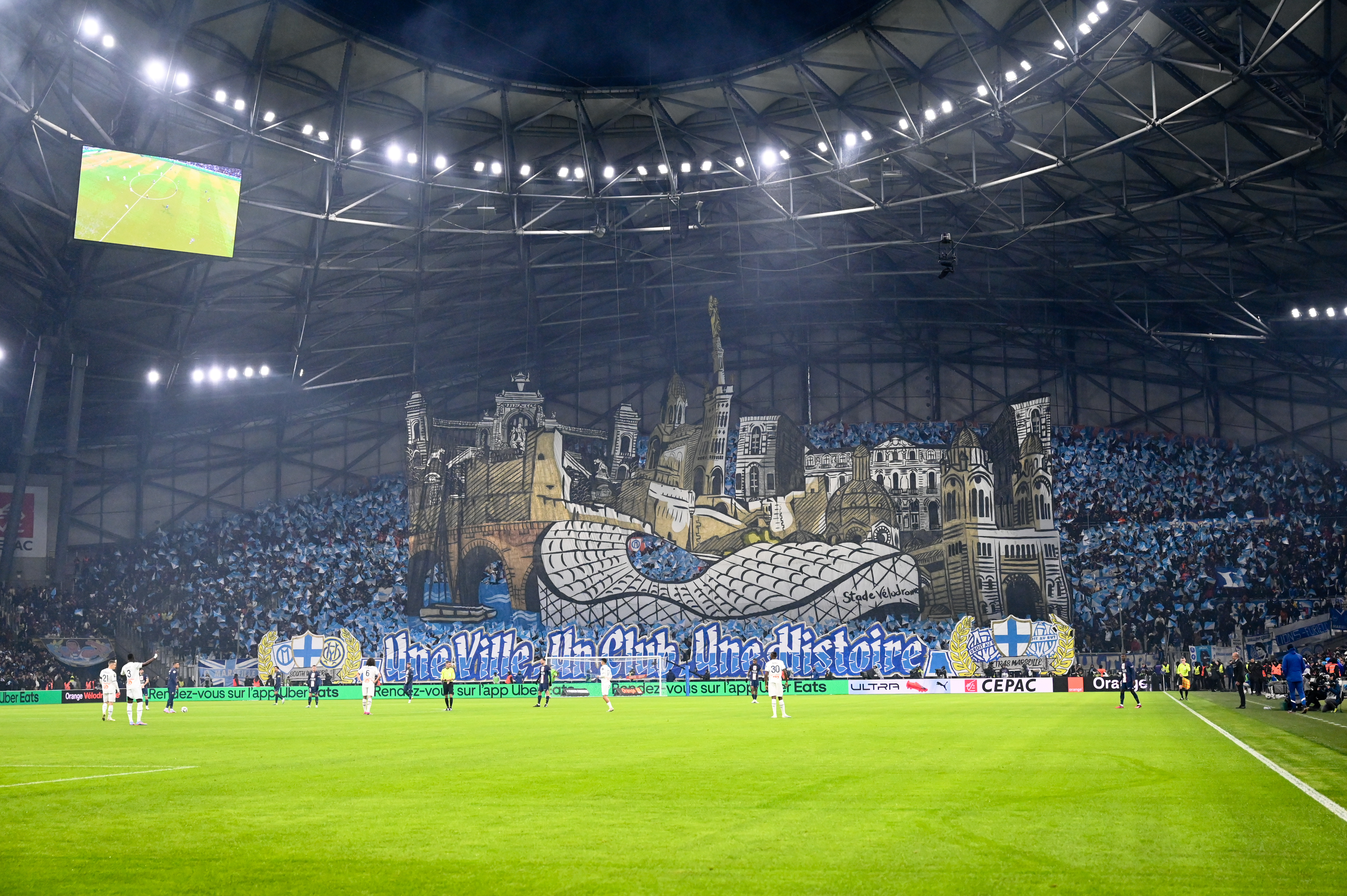 Étonnant et surprenant tifo des Ultras de l’OM