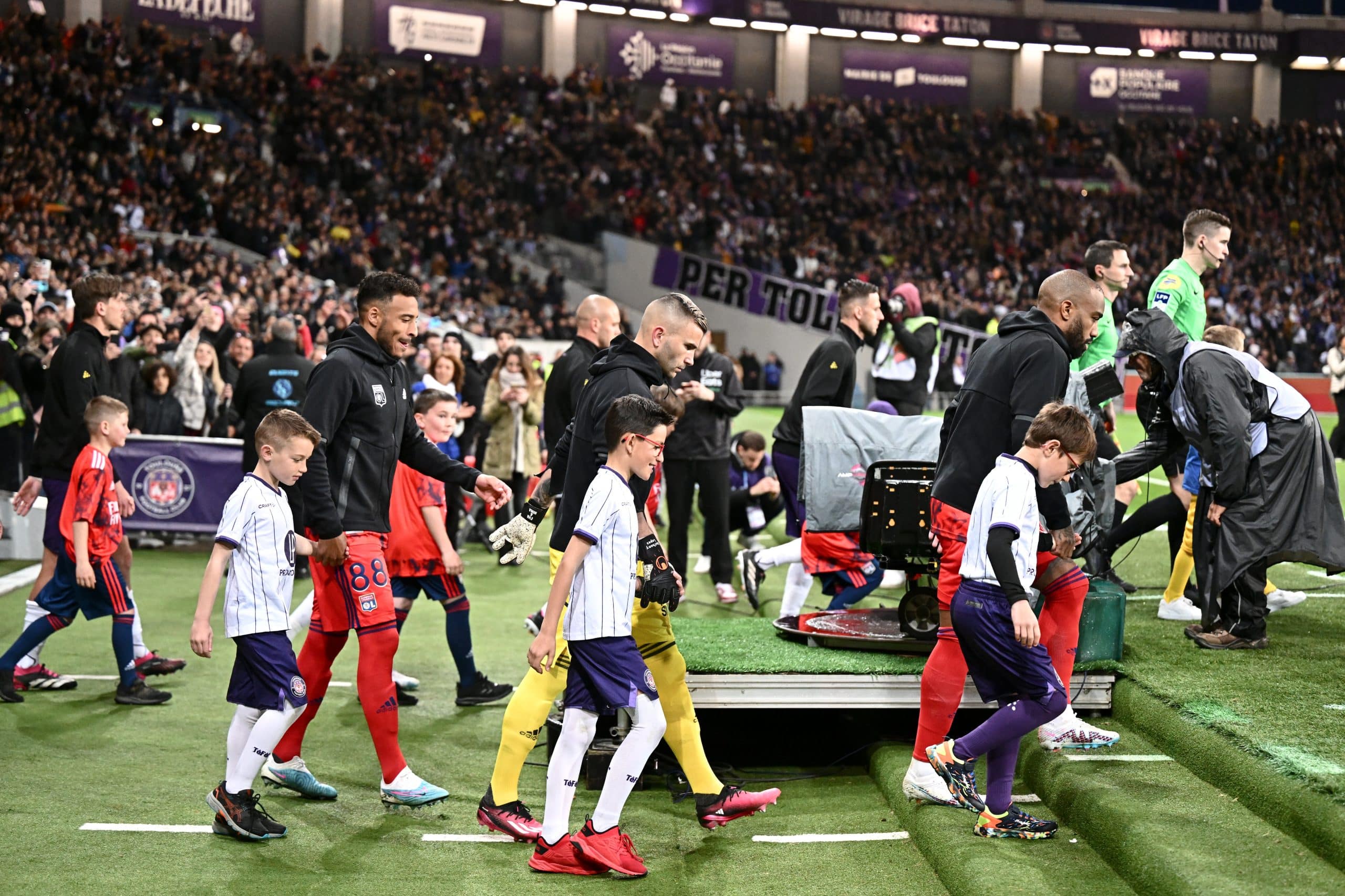 OL : Lacazette, Tolisso, Lopes …. C’est quoi le problème