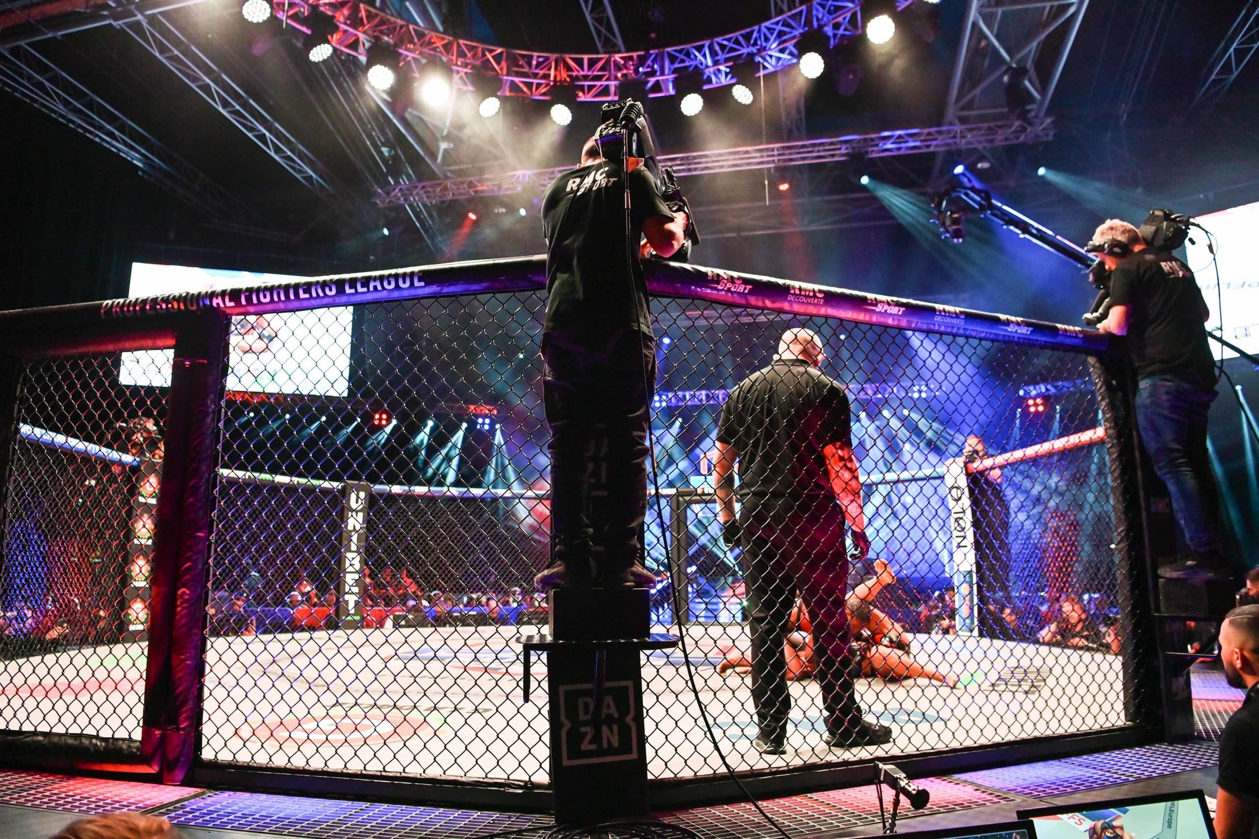 MMA : Un français premier triple champion de l’histoire ?