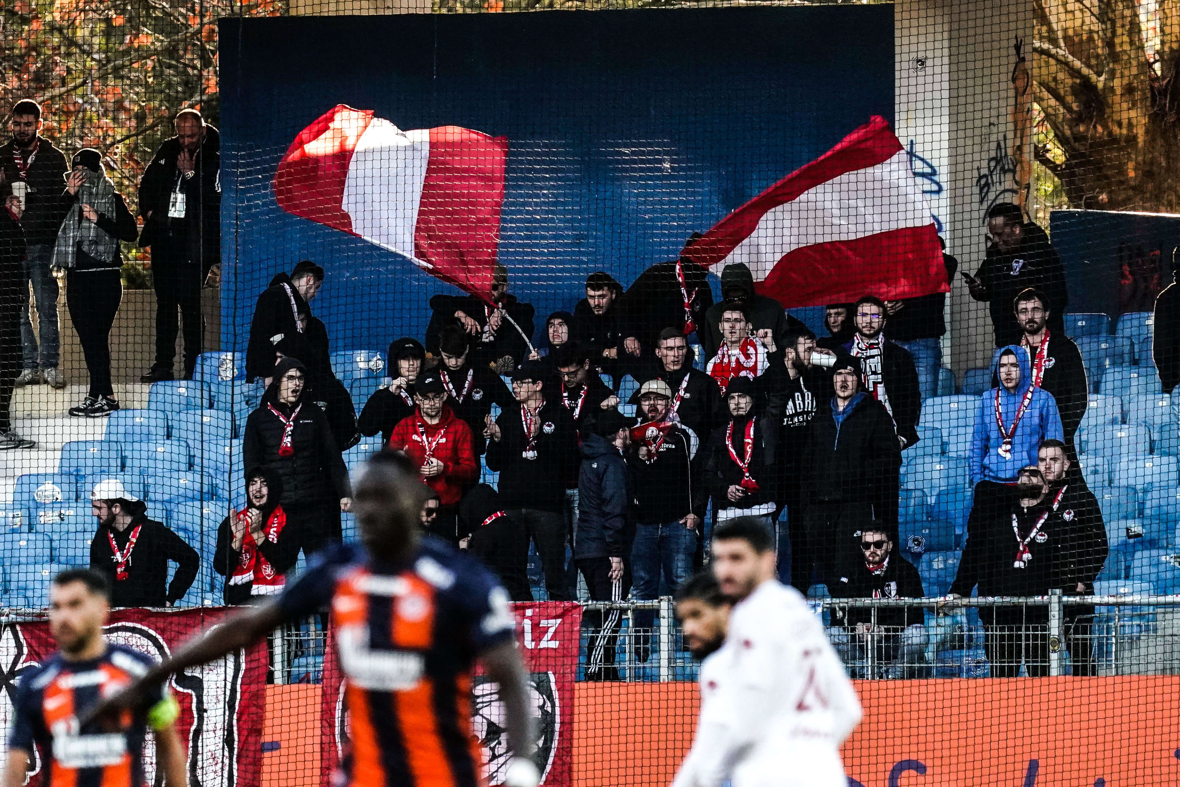 Brest : Supporters caillassés, à deux doigts du drame