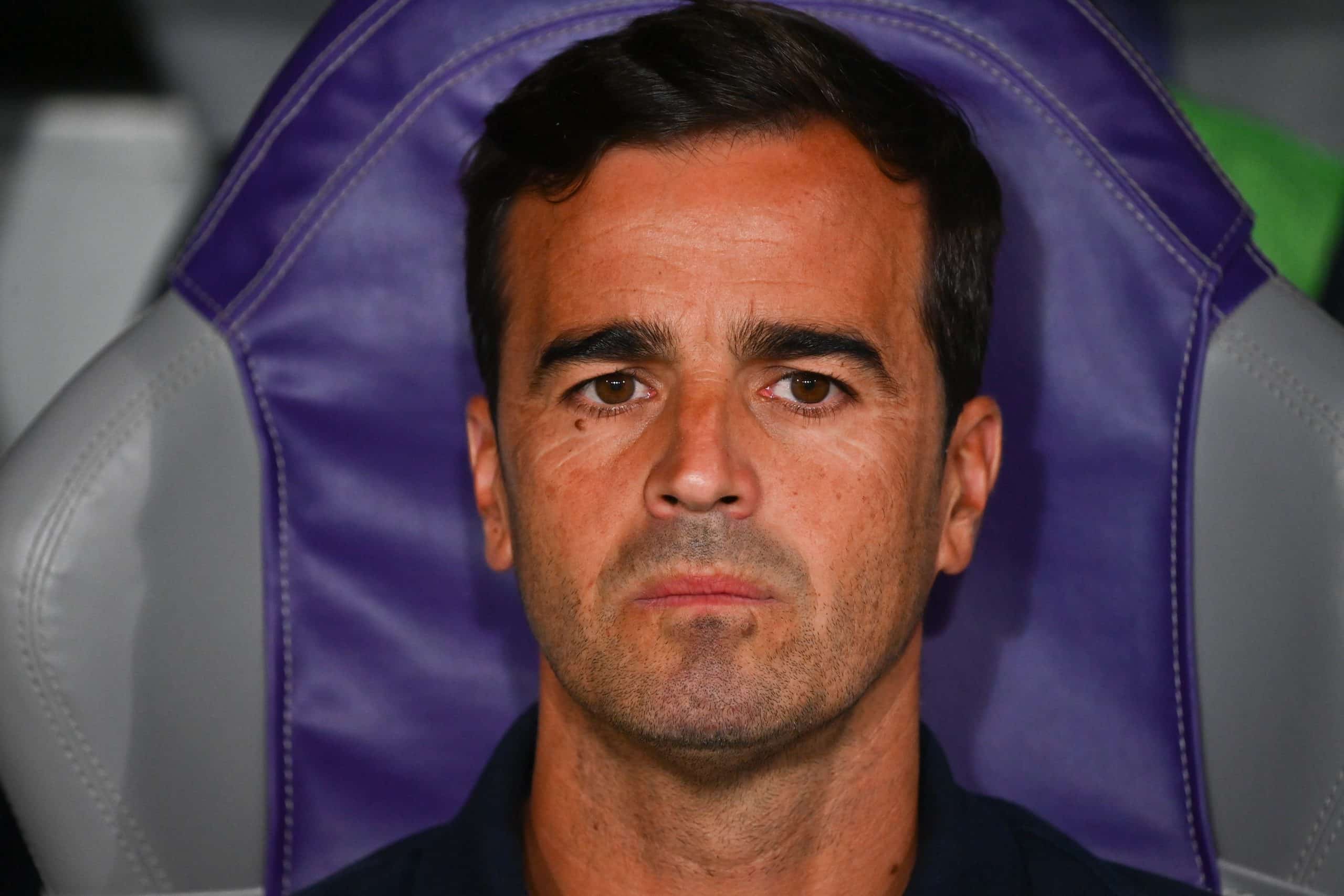 TFC : l’exploit contre Liverpool peut-il sauver Carles Martinez Novell ?