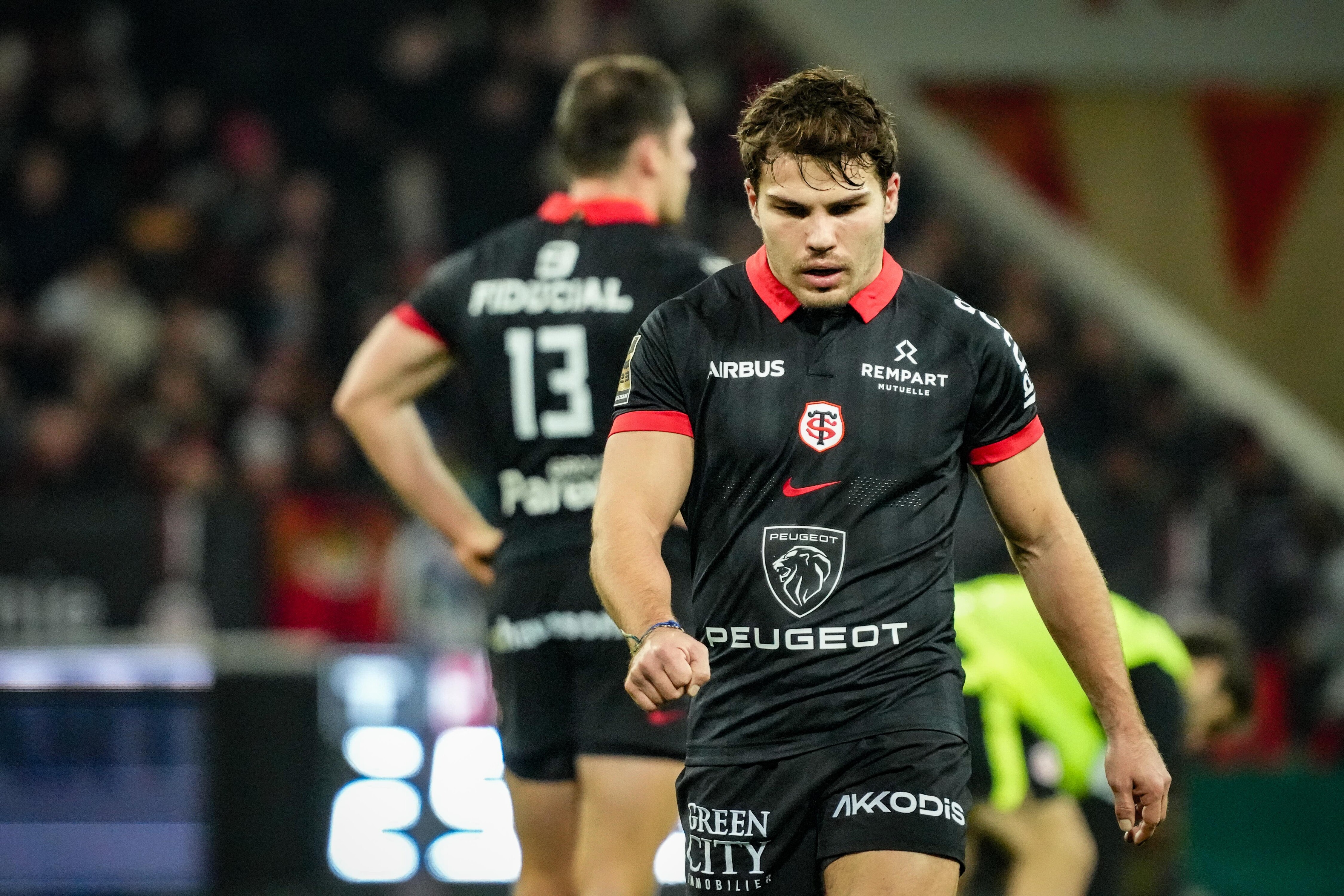 Top 14 : Antoine Dupont pourrait quitter le Stade Toulousain après les JO 2024