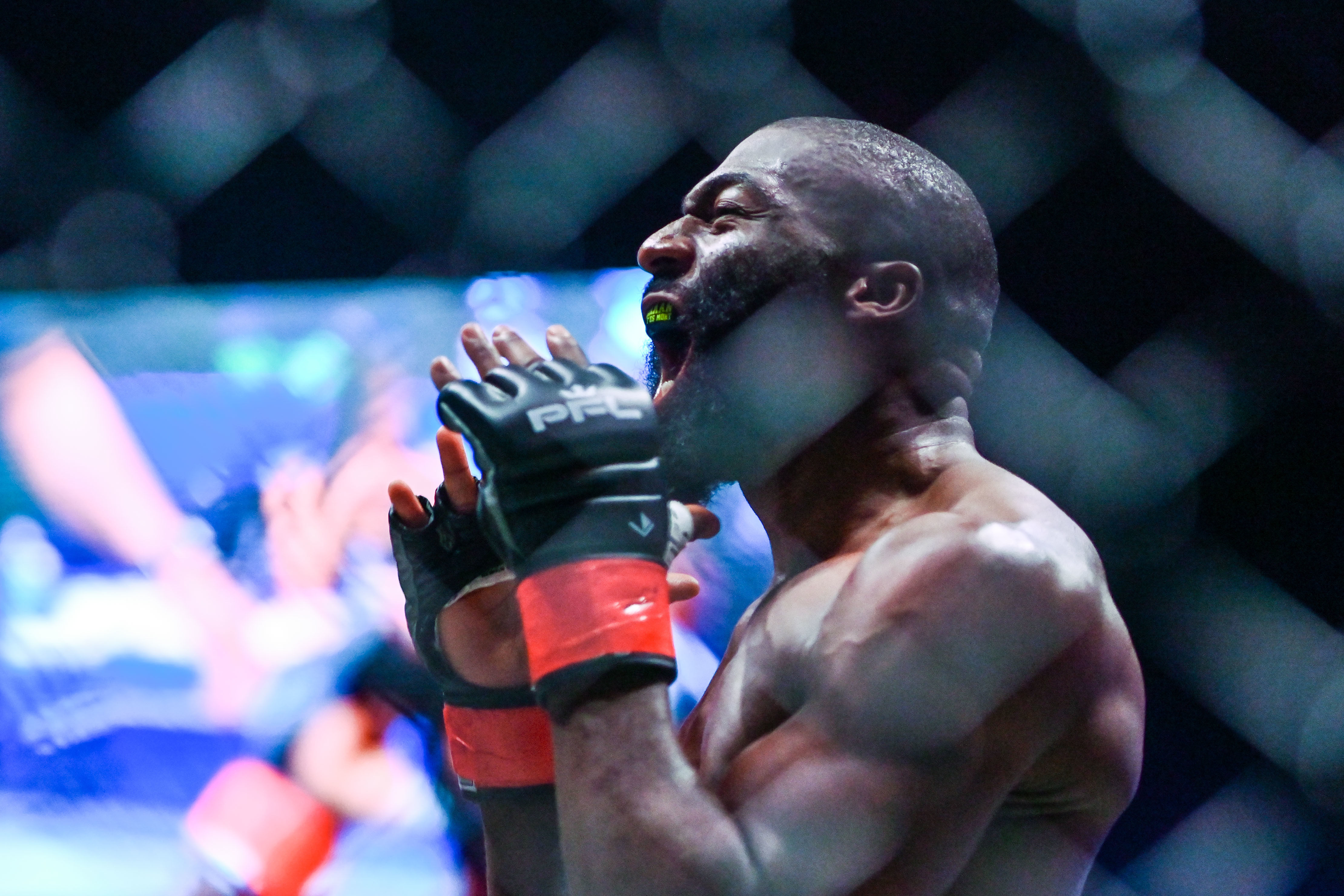 MMA : Cédric Doumbé clashe violemment Baki