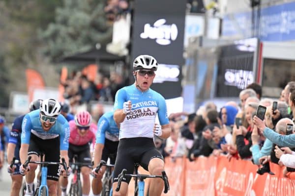 Tour des Alpes-Maritimes : Cosnefroy retrouve la lumière