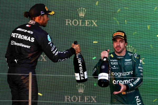 F1 : Alonso va-t-il remplacer Hamilton chez Mercedes ?