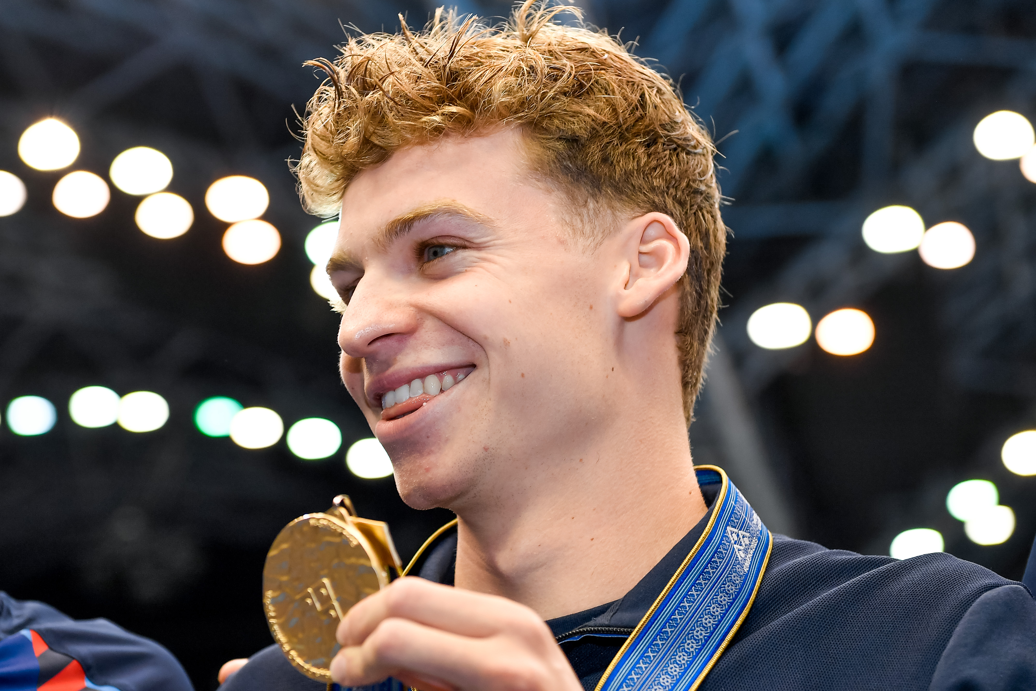 JO 2024 : Léon Marchand bat déjà un record avant les Jeux