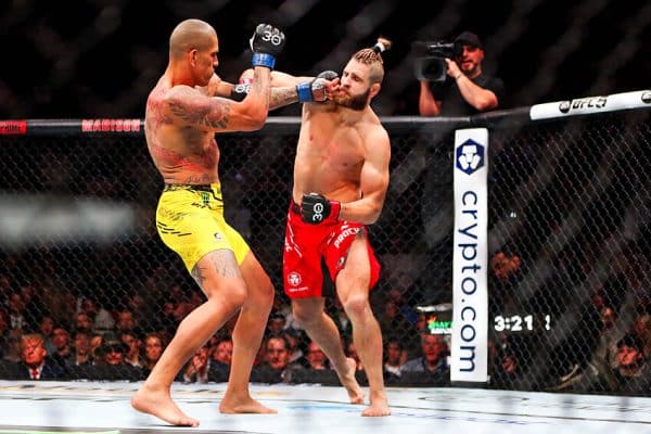Pronostic UFC 300 : conseils gratuits, cotes et analyse