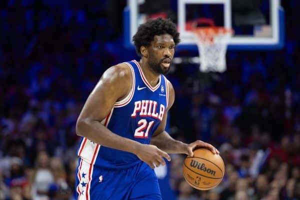 Joel Embiid : Menacé d’expulsion après une action horrible ! (vidéo)