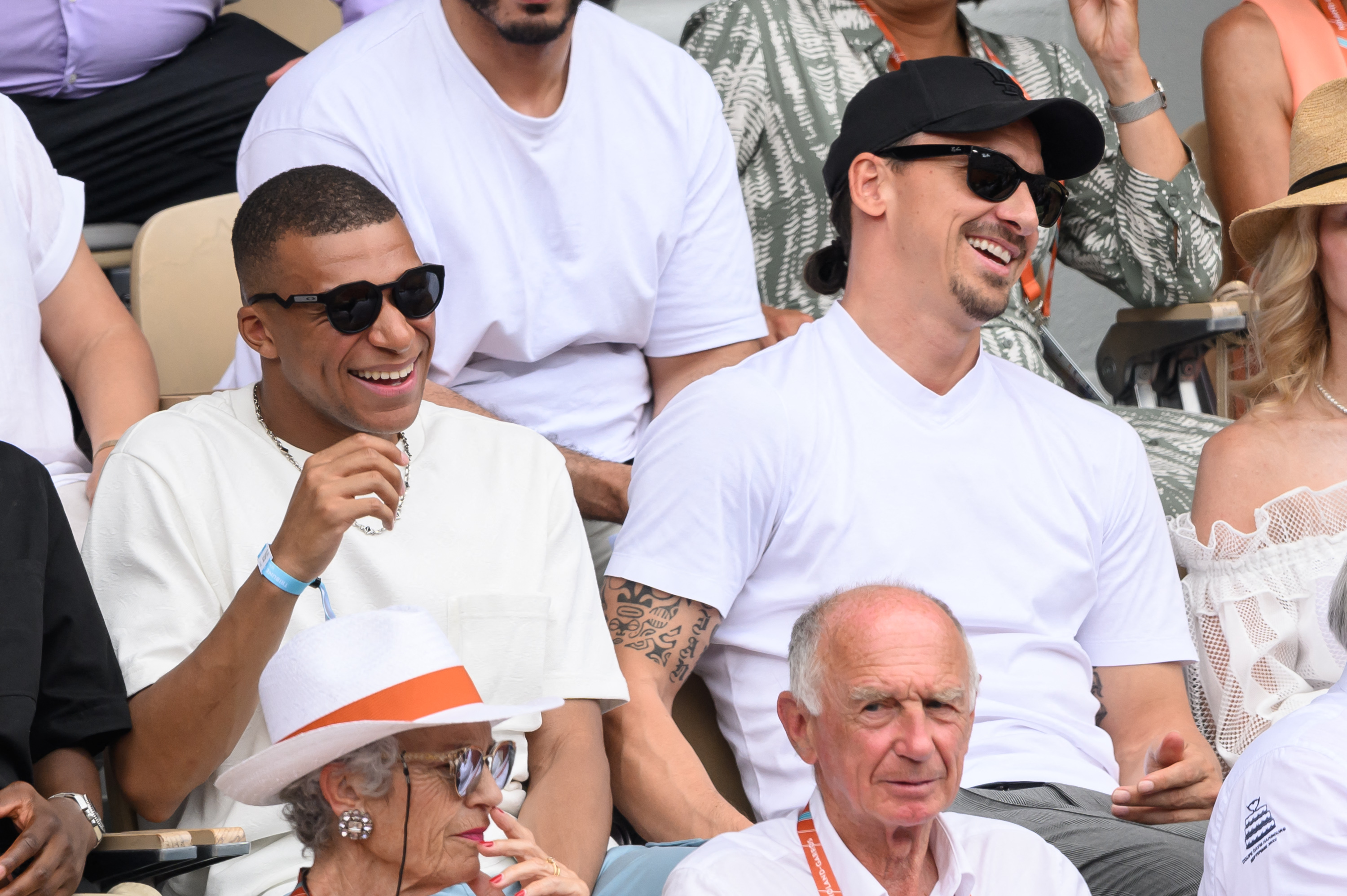 Roland Garros : Insolite, une Française nomme ses raquettes avec des joueurs du PSG