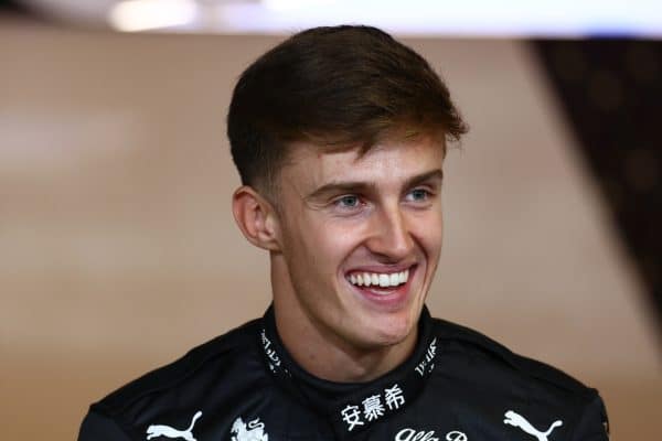 F1 : Théo Pourchaire lance un appel du pied à une écurie pour 2025 !