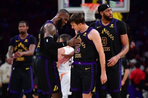 NBA Trades : Ça bouge chez les Lakers !