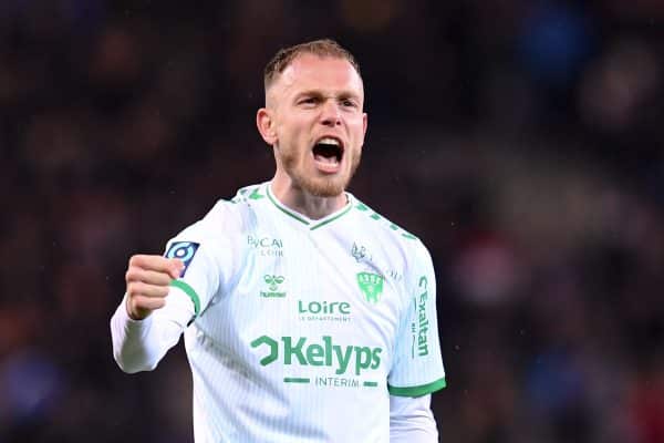 Mercato ASSE : “Je reste à Saint-Etienne si…”, Irvin Cardona donne ses conditions