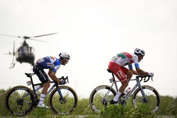 Giro 2024 : le bel hommage de Mirco Maestri à Julian Alaphilippe