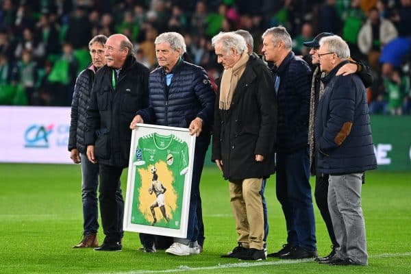ASSE : Une légende des Verts en larmes après la promotion de Saint-Etienne !