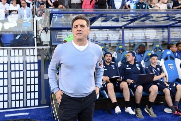 Mercato Auxerre : un ancien entraîneur va jouer un très sale coup à l’AJA