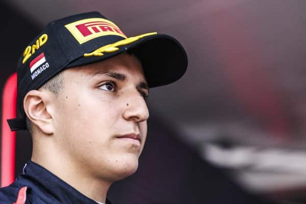 F1 : Helmut Marko confirme Isack Hadjar comme prétendant à la F1