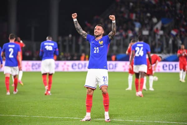 Mercato OM : “La question d’un départ va être évoqué”, Jonathan Clauss proche de quitter Marseille !