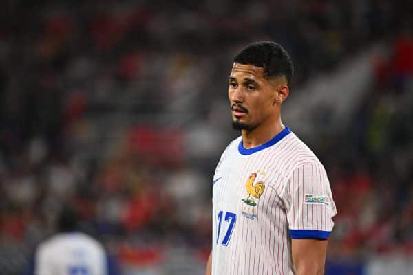 Euro 2024 : “Il faut demander au doc”, Saliba maintient le flou au sujet de Mbappé