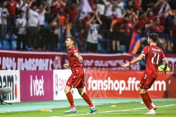 Mercato Lens : Ça bloque pour une piste, offre des Sang et Or refusée