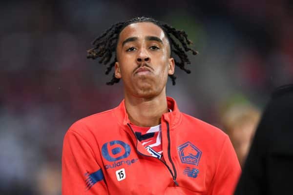 Mercato LOSC : les Dogues annoncent le départ de Leny Yoro (officiel)