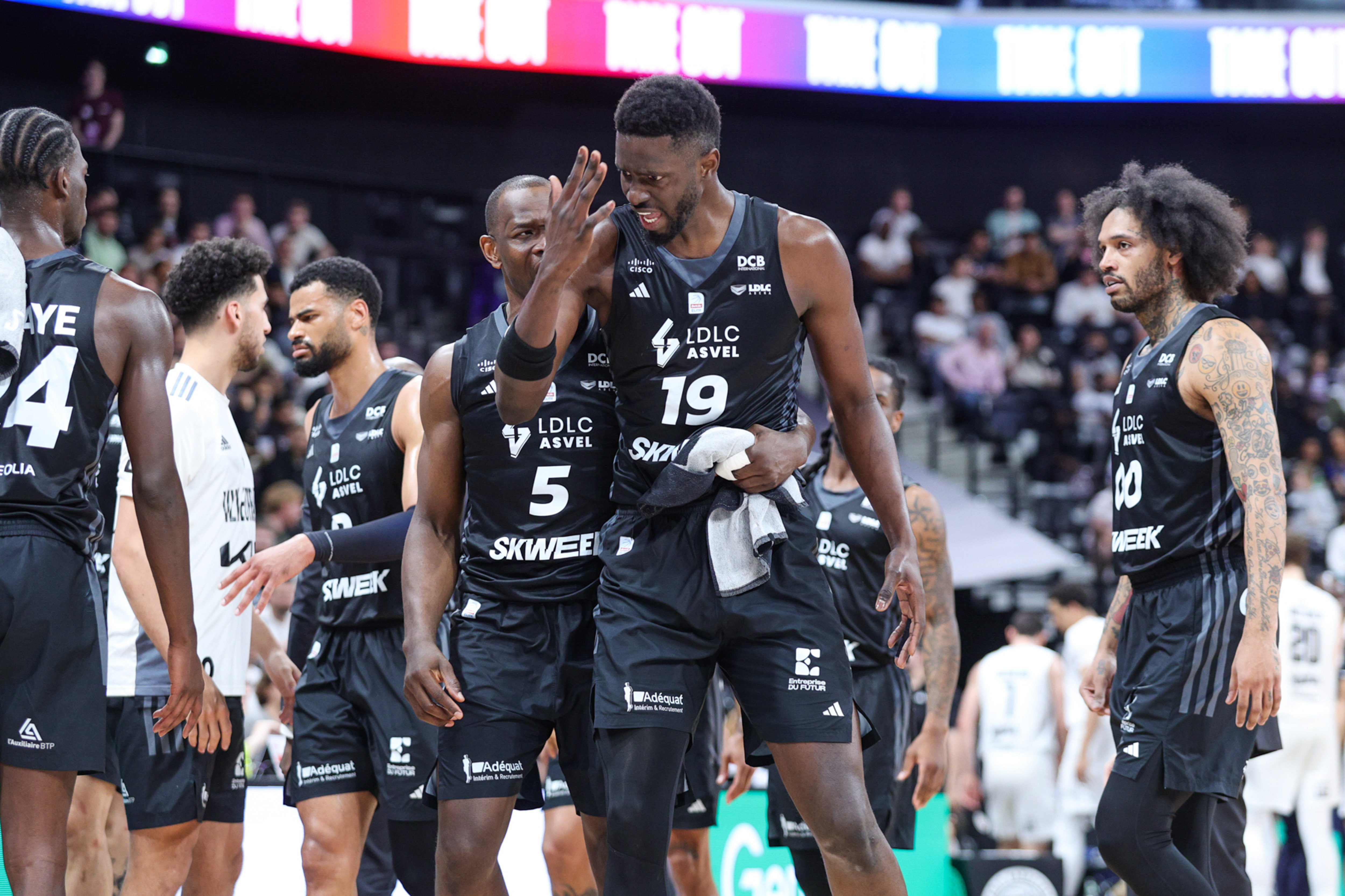 Betclic Élite : un cadre de l’ASVEL file à Barcelone