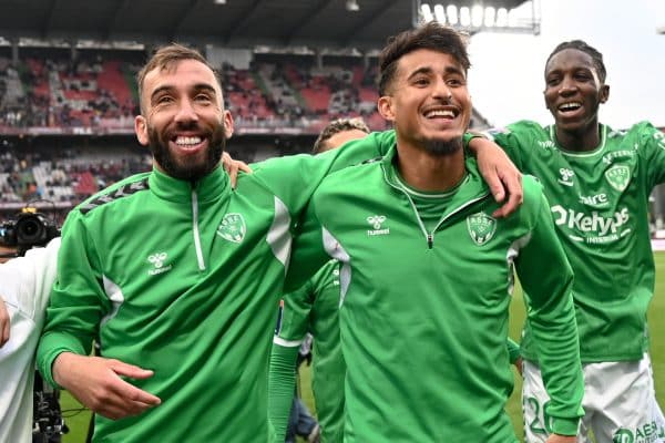 ASSE : Le nouveau maillot des Verts Ligue 1 2024/25 dévoilé !