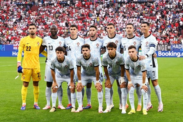 Mercato PSG : les dirigeants foncent sur un milieu portugais