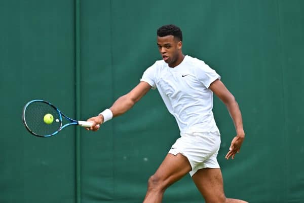 Wimbledon 2024 : John Isner envoie un message à Giovanni Mpetshi Perricard