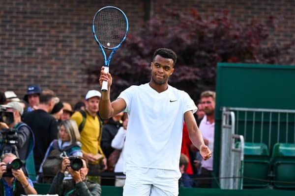Wimbledon 2024 : Giovanni Mpetshi Perricard est inarrêtable !