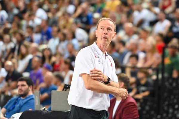 JO 2024 : Vincent Collet dédramatise la série noire des Bleus