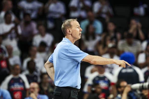 JO 2024 : Vincent Collet met en garde violemment ses joueurs 