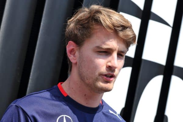 F1 : Logan Sargeant répond aux critiques