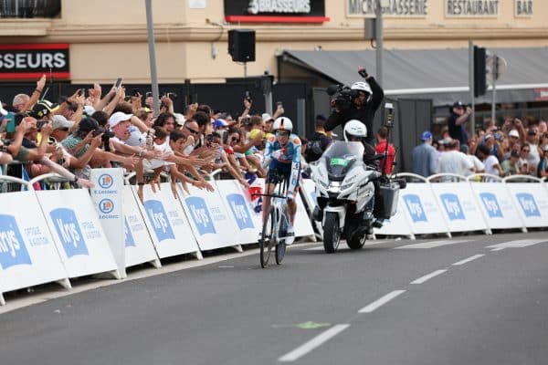 Tour de France : L’émotion de Bardet après la dernière étape de sa carrière !