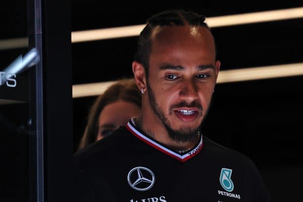 F1 : Lewis Hamilton s’en prend violemment à Max Verstappen