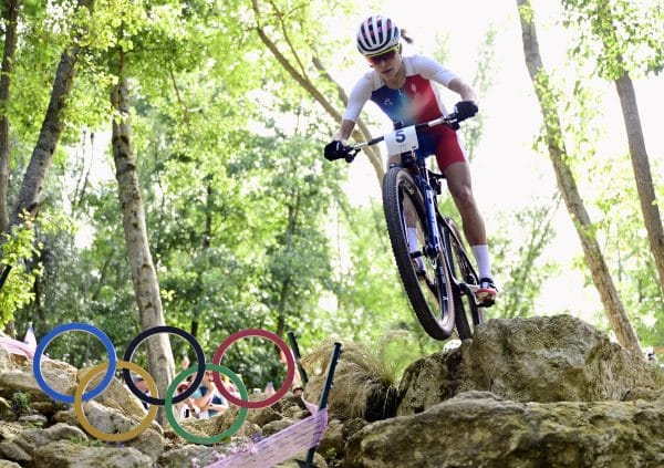 JO 2024 : Terrible chute pour Loana Lecomte !