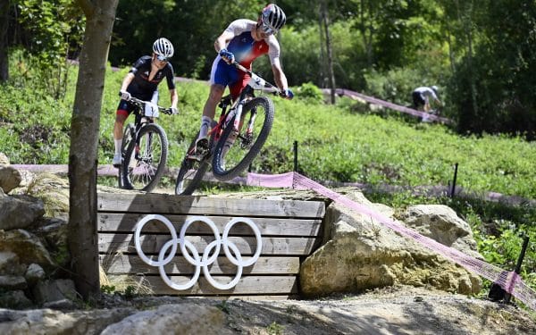 JO 2024 : Après une course folle, Victor Koretzky décroche la médaille d’argent de Cross-country