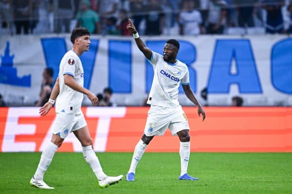 OM Mercato : Mbemba dans un club qualifié pour la Ligue des Champions ? Des réponses tombent !