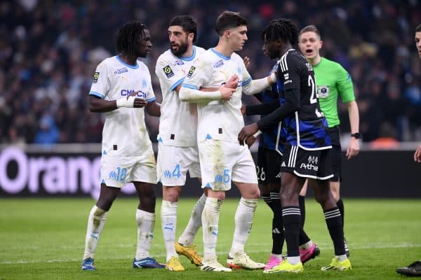 Mercato OM : Jugé intransférable, ce Marseillais pourrait finalement partir en Premier League