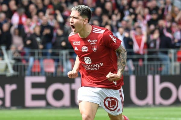 Mercato Brest : Martin Satriano agace Grégory Lorenzi