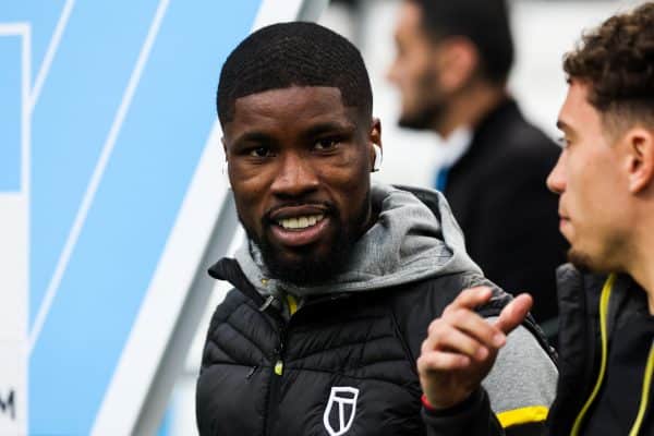 Mercato Lens : un ancien roc de Premier League pour remplacer Kevin Danso