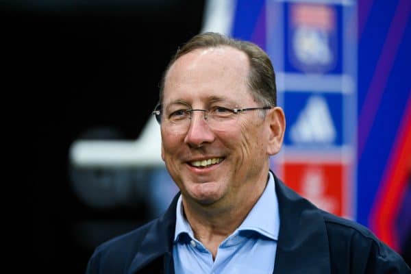 Mercato OL : coup de tonnerre, John Textor se débarrasse gratuitement d’un lofteur