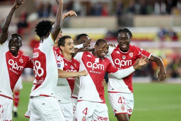 Mercato Monaco : duel avec le rival niçois pour un crack du Barça !