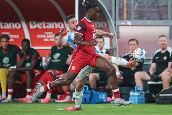 Mercato OL : la concurrence arrive sur le dossier Moïse Bombito