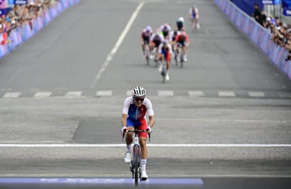 JO 2024 : Valentins Madouas remercie Thomas Voeckler après une performance historique