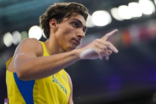 JO 2024 : Armand Duplantis repousse les limites du possible !